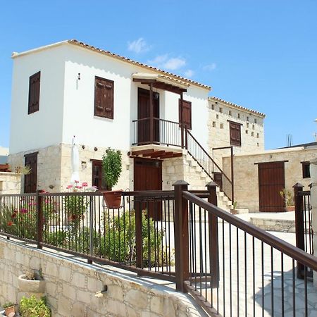 Olympia Traditional Houses מראה חיצוני תמונה