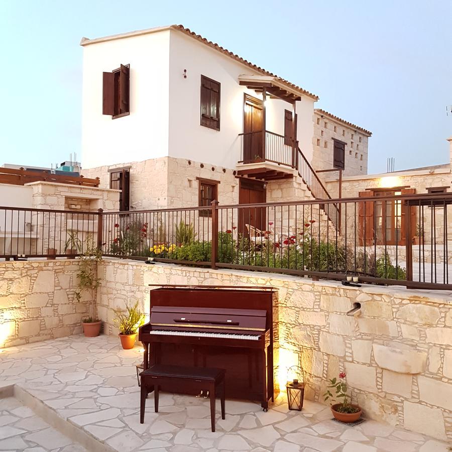 Olympia Traditional Houses מראה חיצוני תמונה